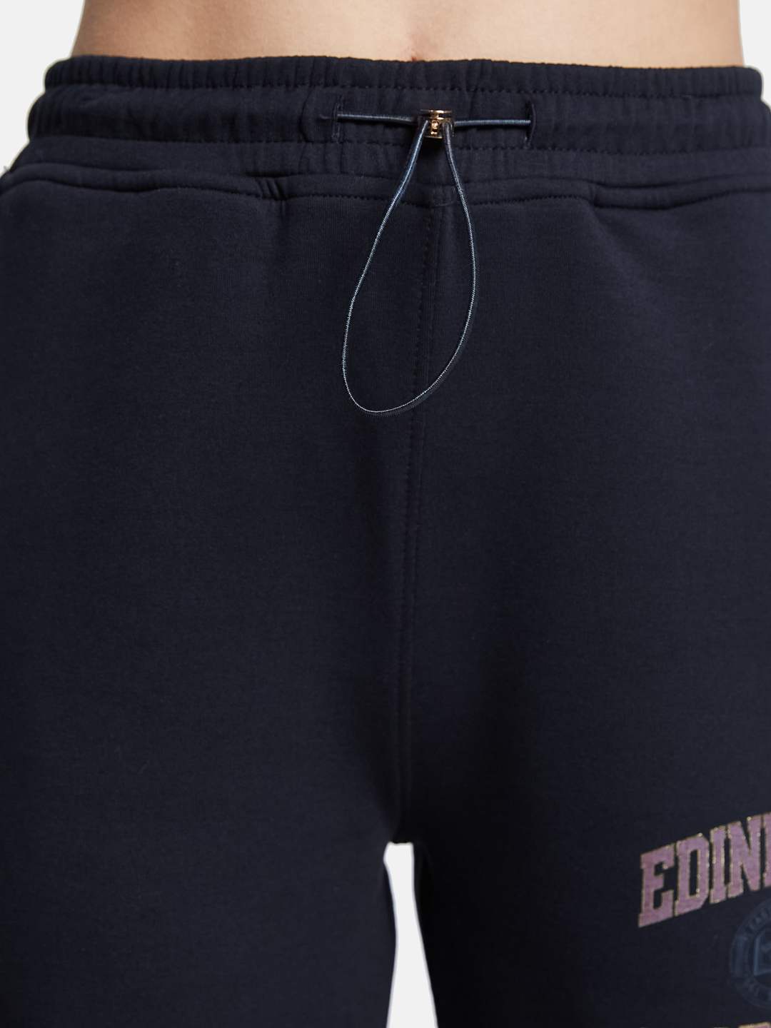 METTLE Women Regular Fit Mid Rise Fleece Track Pants