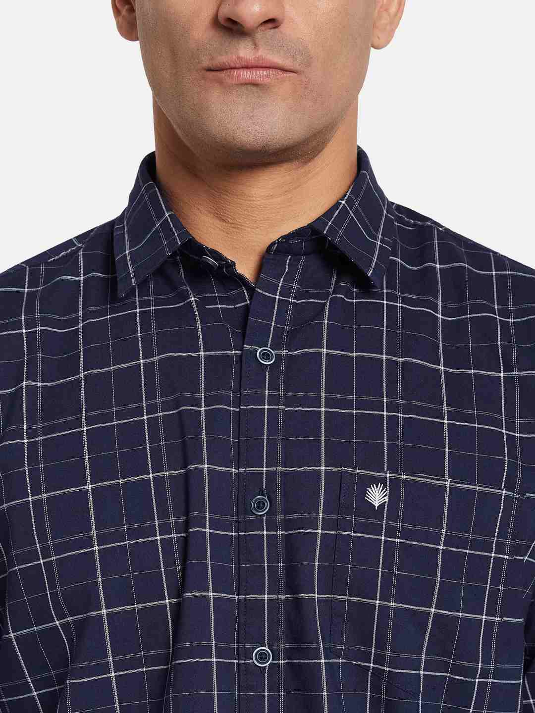 METTLE Men Opaque Checked Casual Shirt