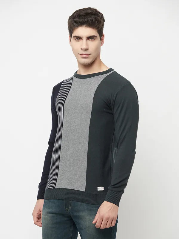 Men Mountain Green Sweaters