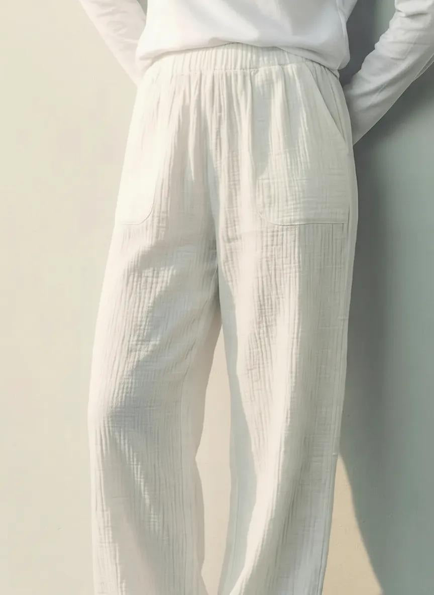 METTLE Women Regular Fit Track Pants