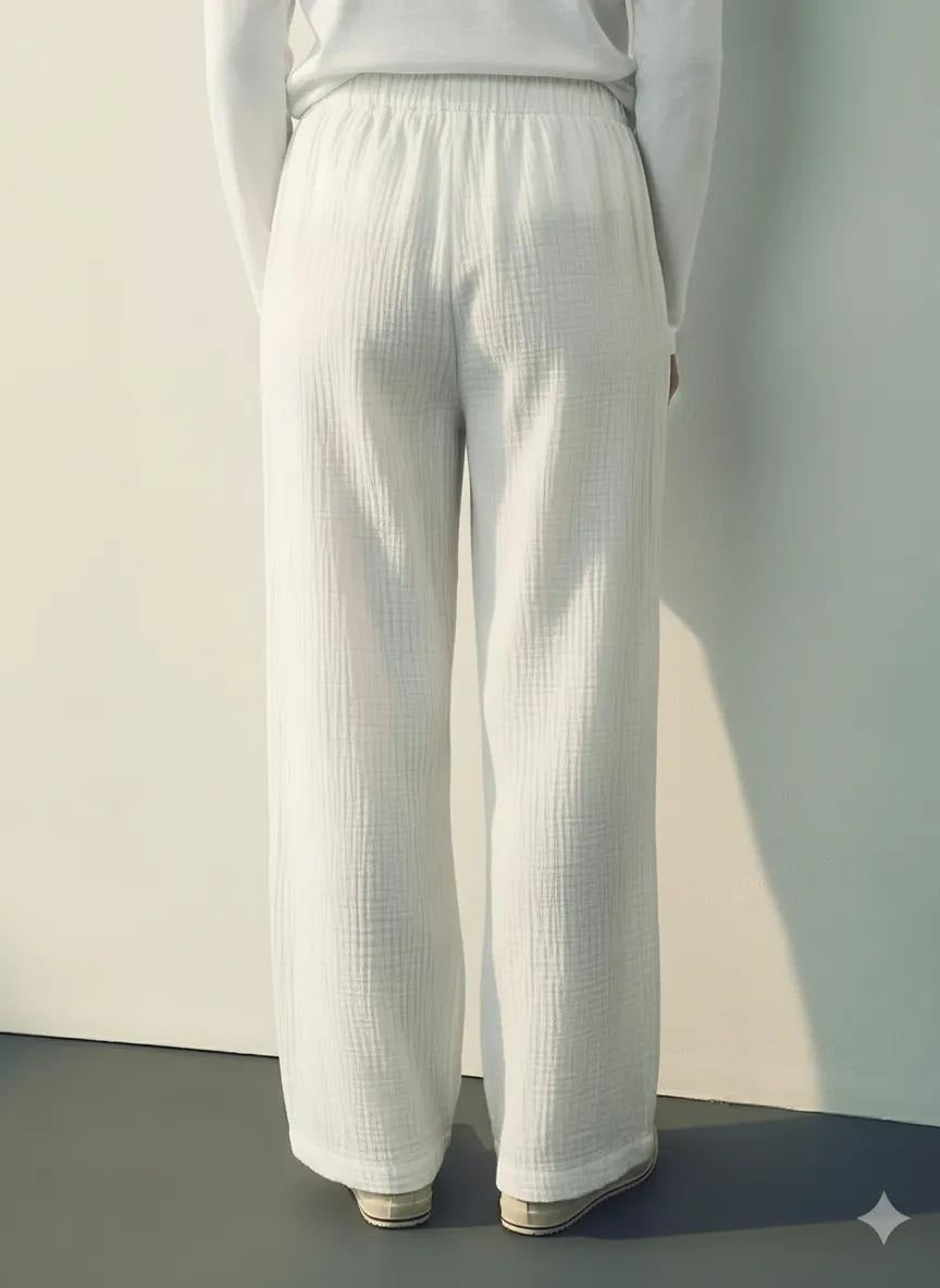 METTLE Women Regular Fit Track Pants