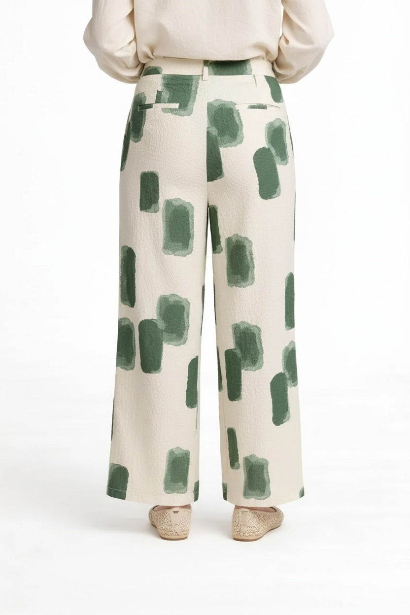 Women Regular Fit Colourblocked Track Pants