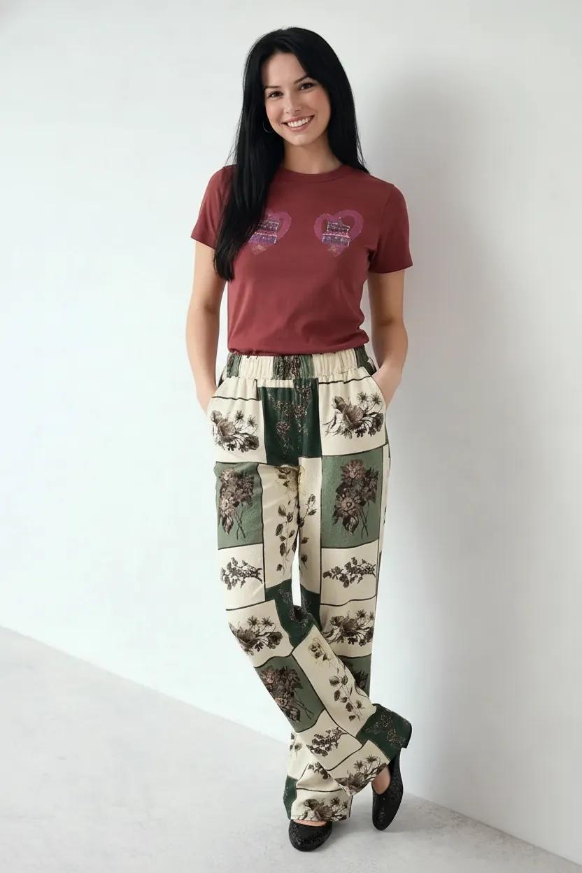 Women Regular Fit Floral Track Pants