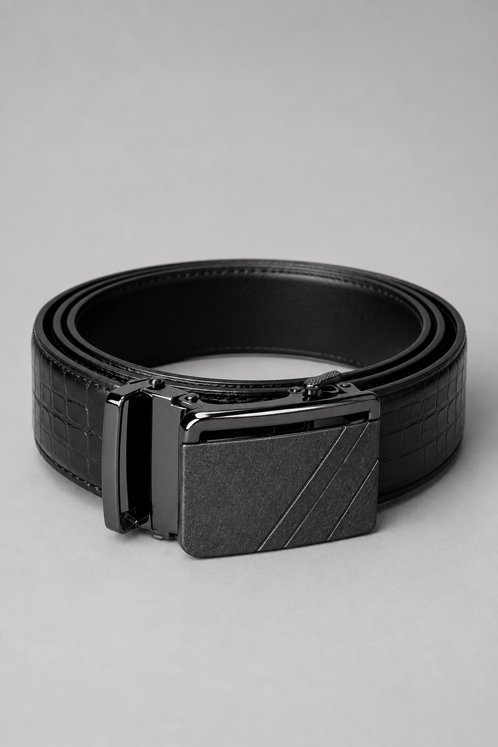 Men’s Black Croc-Textured Auto Lock Leather Belt with Gunmetal Buckle