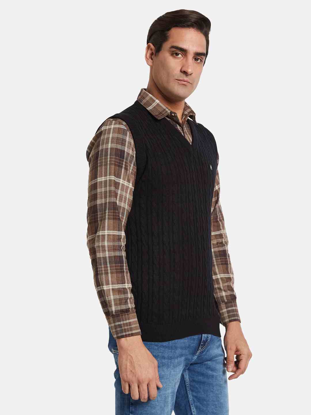 METTLE Men Sweater Vest