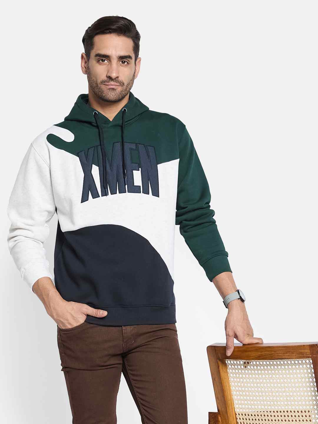 Octave Men Colourblocked Hooded Pullover Sweatshirt