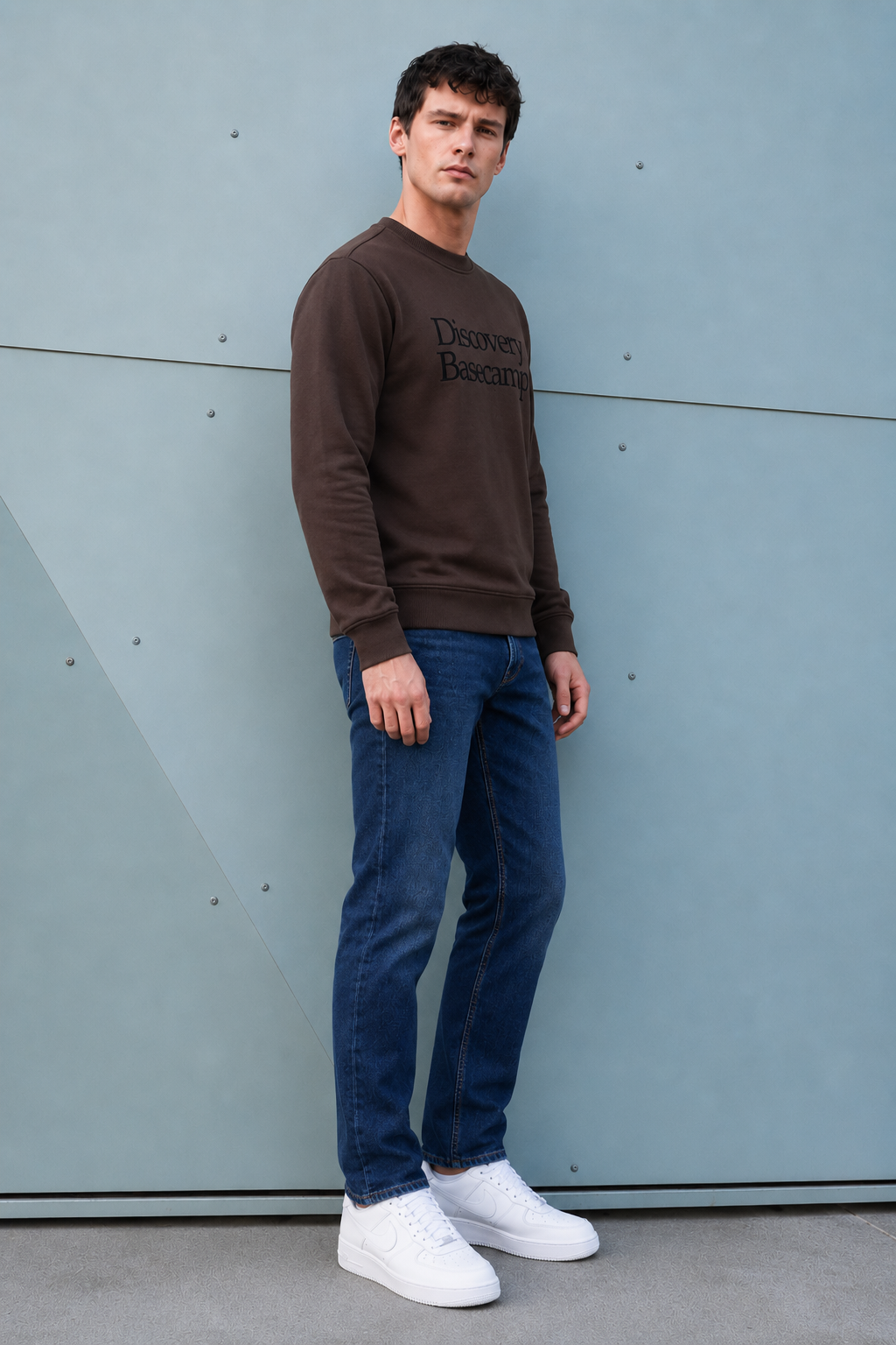 Men’s Espresso Cotton Fleece Crew Neck Sweatshirt – Regular Fit Full Sleeve Discovery Graphic Sweatshirt