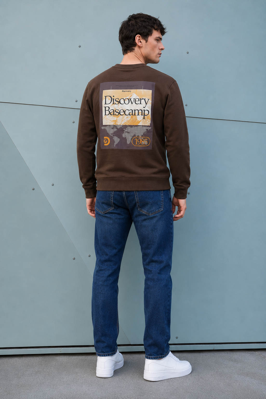 Men’s Espresso Cotton Fleece Crew Neck Sweatshirt – Regular Fit Full Sleeve Discovery Graphic Sweatshirt