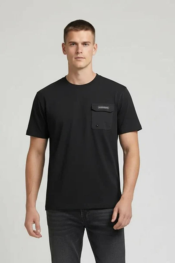 Men Brand Logo Pockets T-shirt