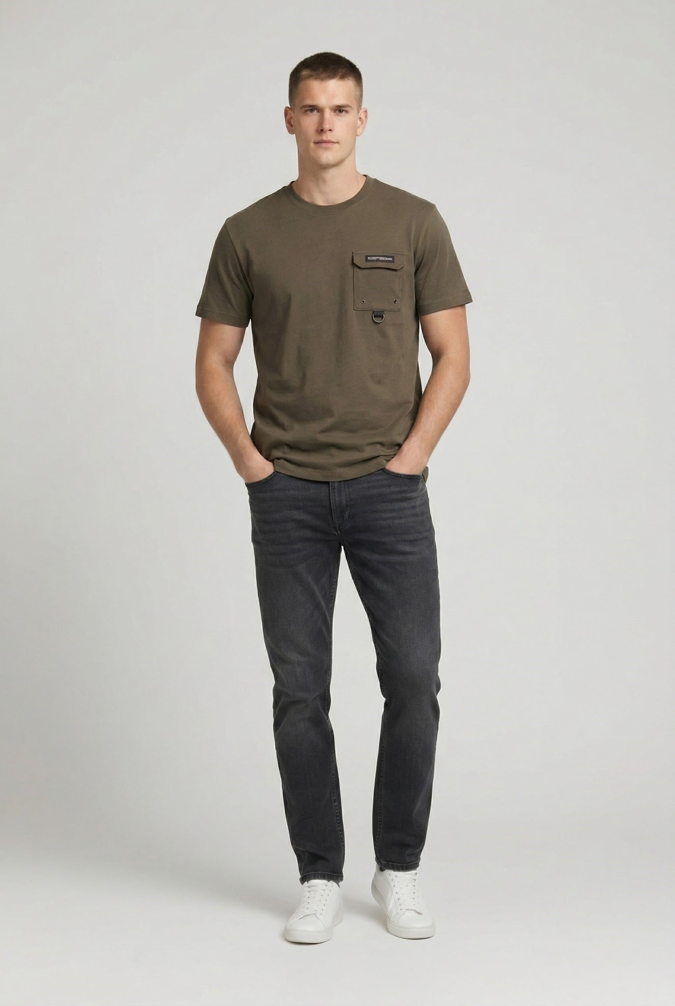 Men Coffee Brand Logo Pockets T-shirt