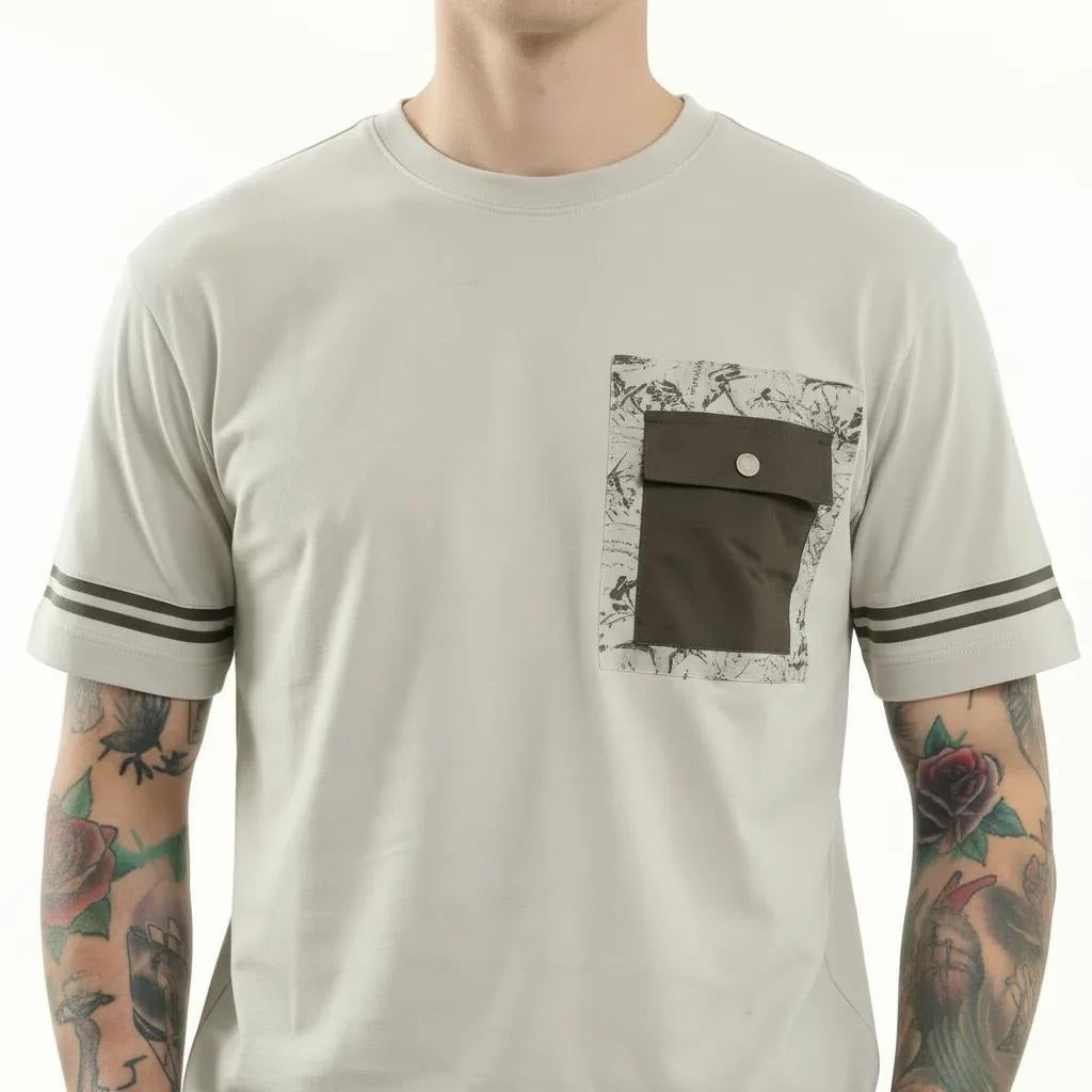 Men Printed Pockets T-shirt