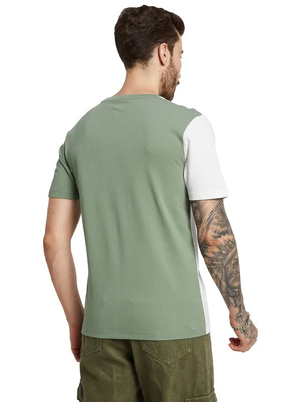 Octave Men Colourblocked T-Shirt