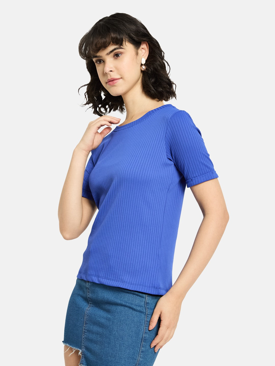 METTLE Women Solid Round Neck Cotton T-shirt