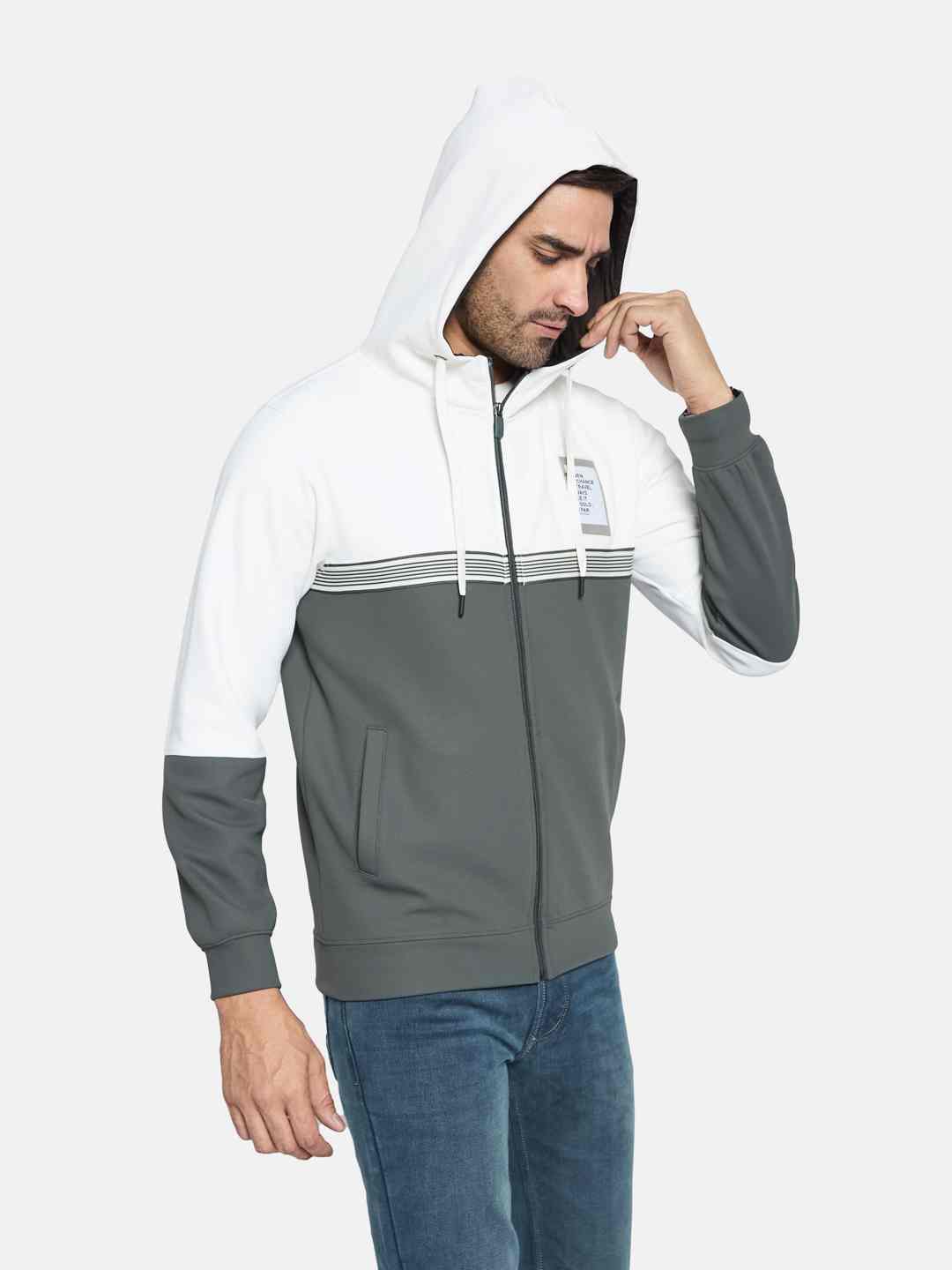 Octave Men Colourblocked Front-Open Sweatshirt