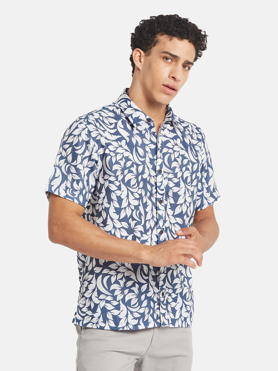 METTLE Men Floral Printed Spread Collar Cotton Casual Shirt