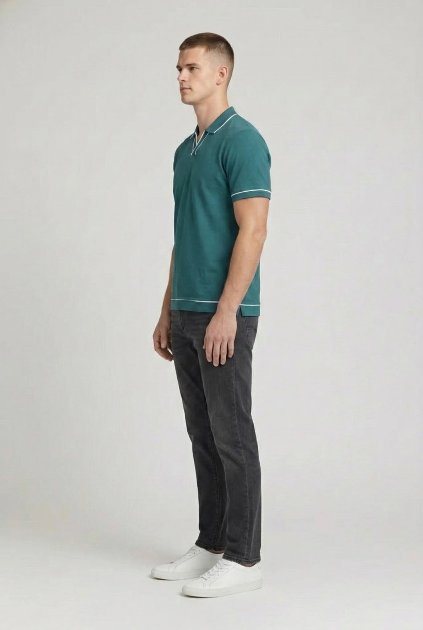 Men Bottle Green Solid Polo Collar T-shirt