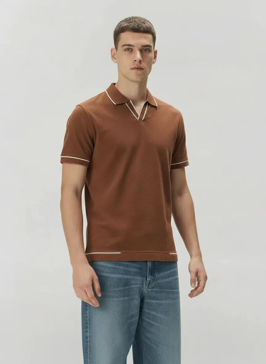 Men Tobacco Solid Polo Collar T-shirt