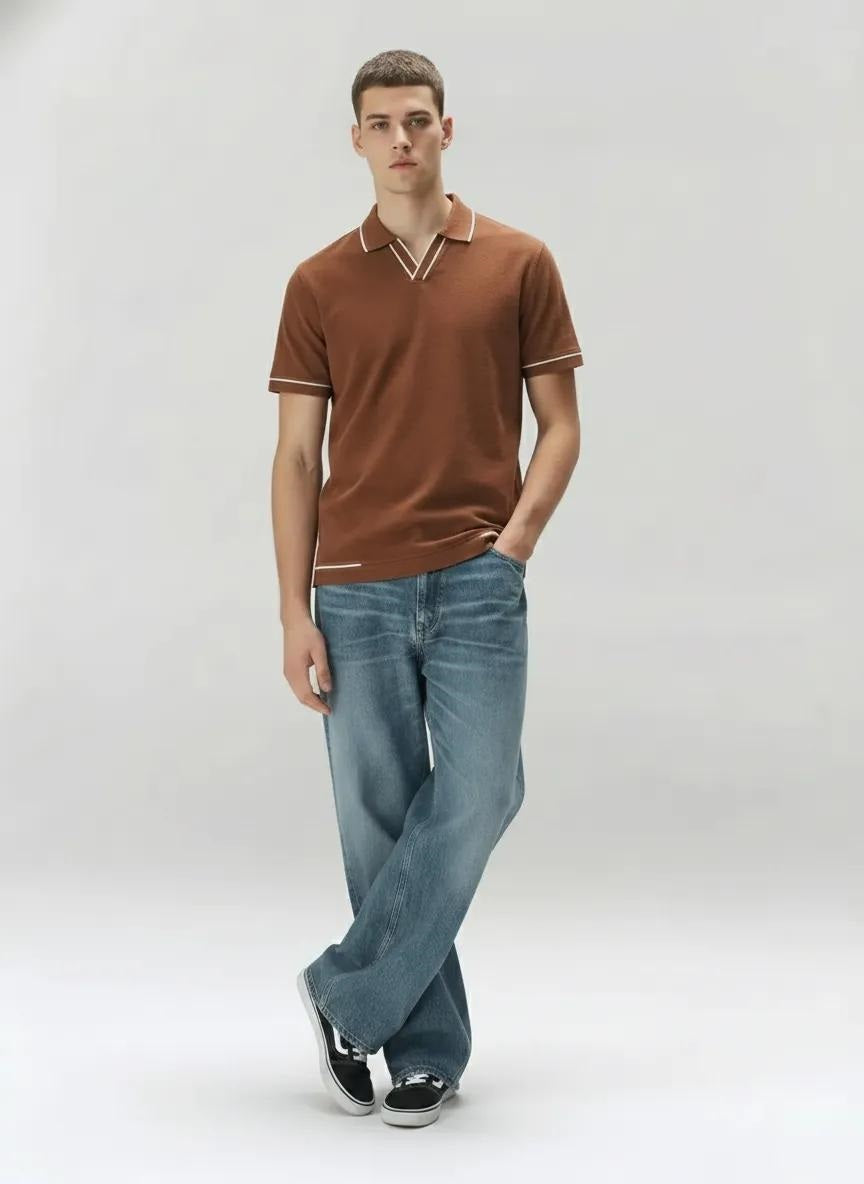 Men Tobacco Solid Polo Collar T-shirt