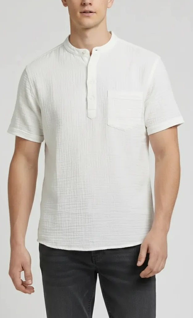Men Off White Cotton Mandarin Collar Pockets T-shirt