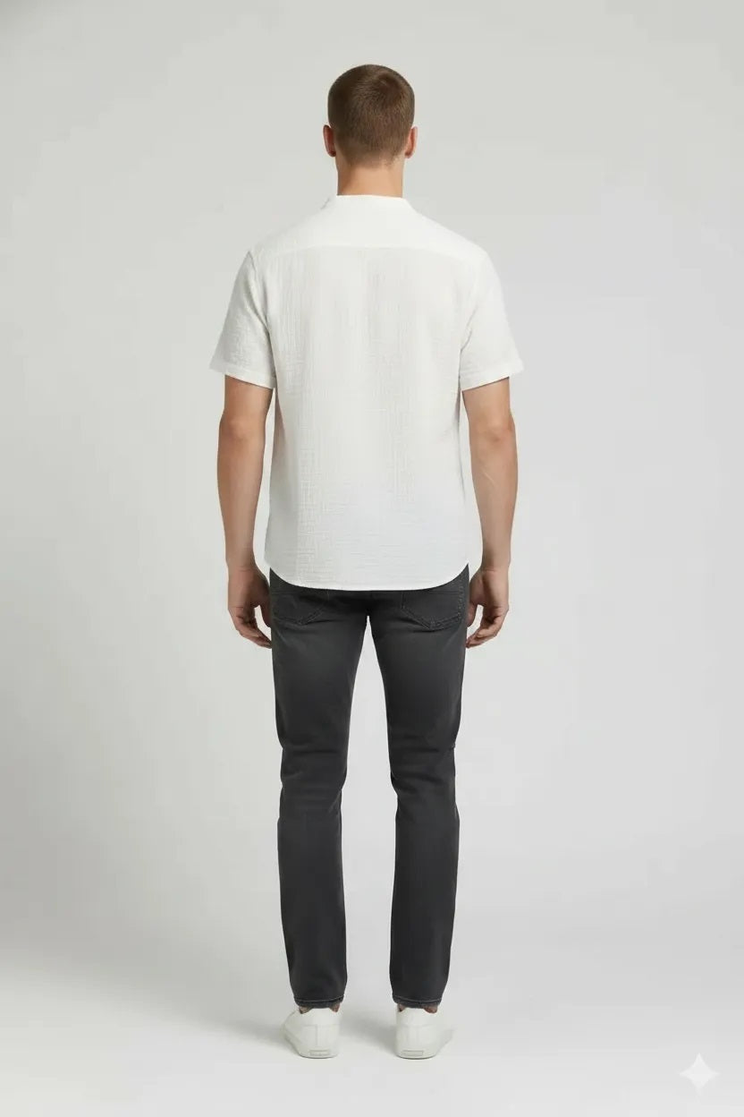 Men Off White Cotton Mandarin Collar Pockets T-shirt