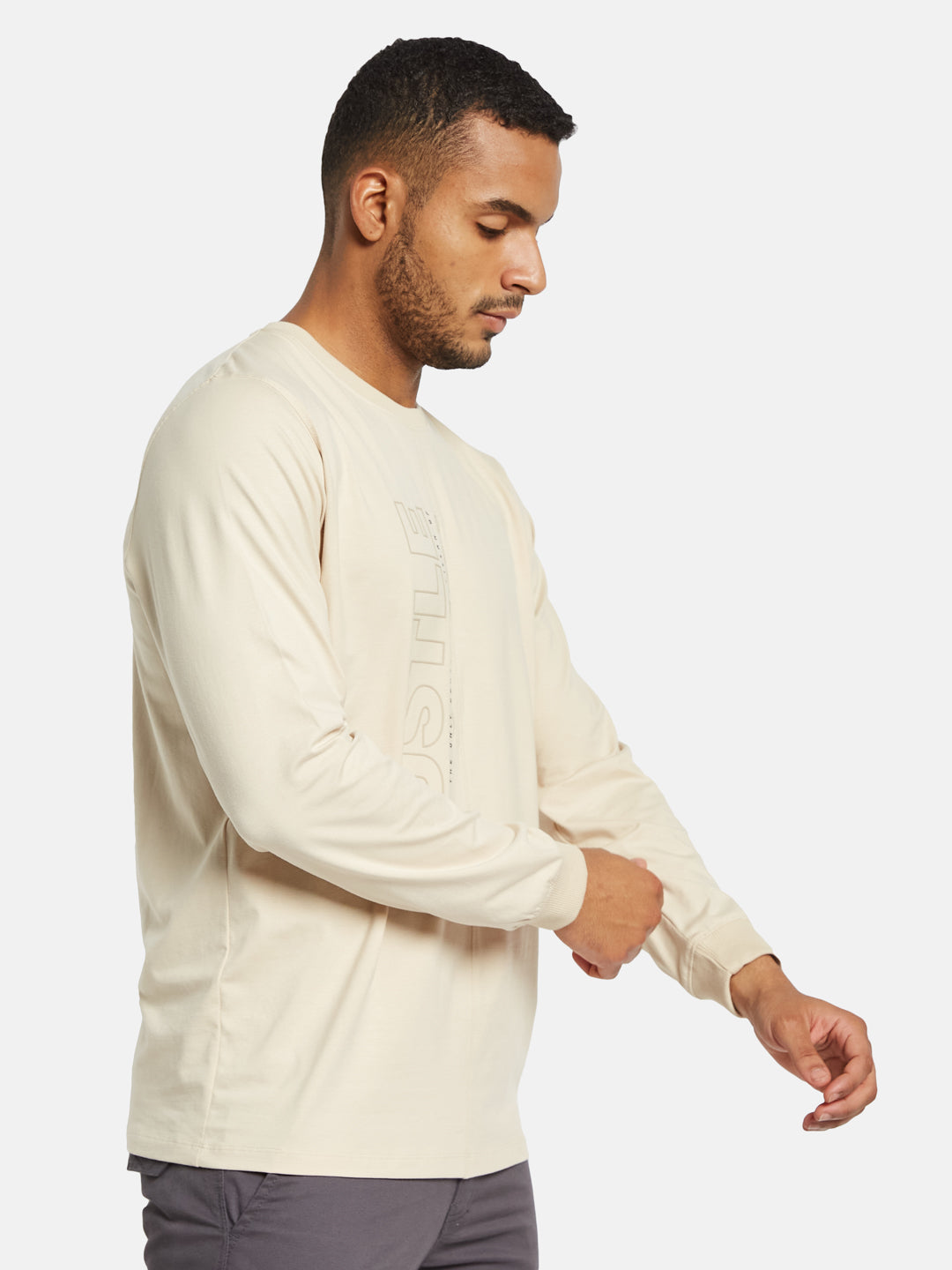 METTLE Men Printed Raw Edge T-shirt