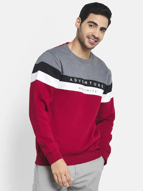 Men Maroon Colourblocked Sweatshirt