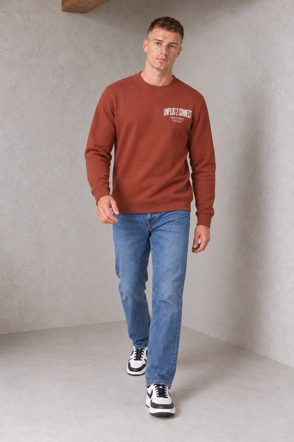 Men's Regular Fit Knitted Cotton Fleece Crew Neck Sweatshirt with Unplug 2 Connect Graphic Print – Rust