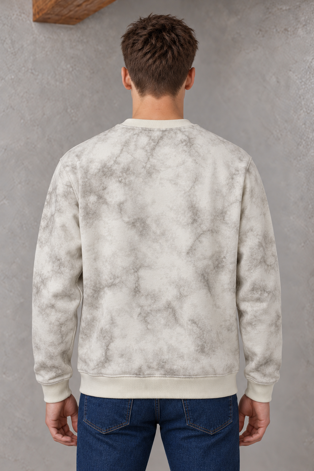 Men’s Off-White Regular Fit Cotton Brushed Fleece Printed Sweatshirt