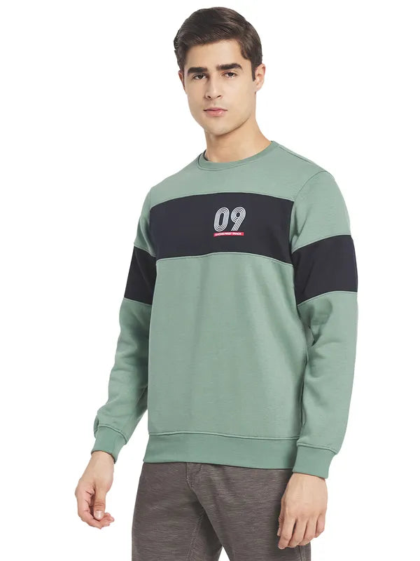 Octave Men Green Colourblocked Sweatshirt