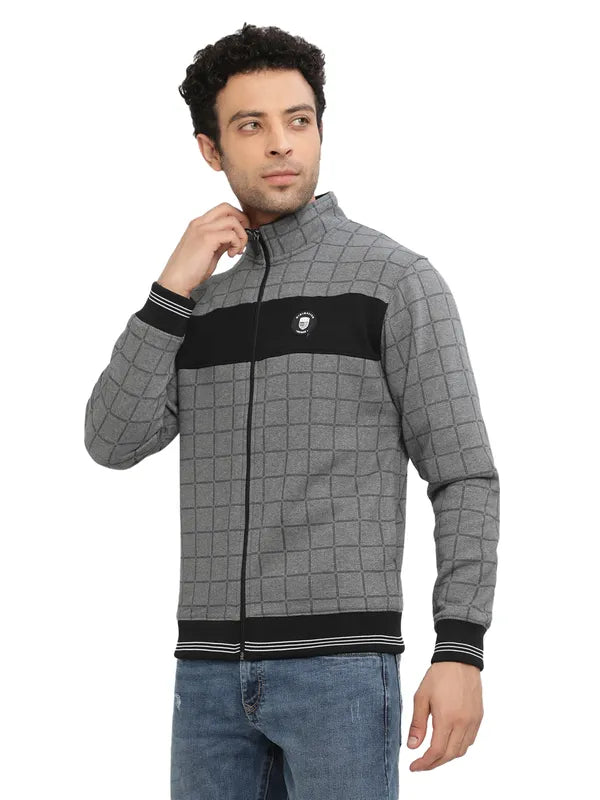 Octave Men Grey Checked Sweatshirt