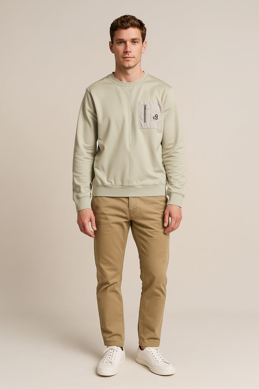 Men Colourblocked Sweatshirt