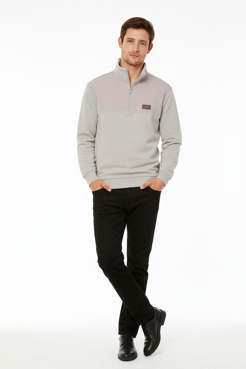 Octave Men Solid Mandrain Neck Sweatshirt