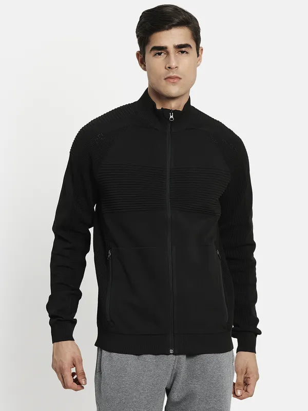 Men Black Solid Sweatshirt