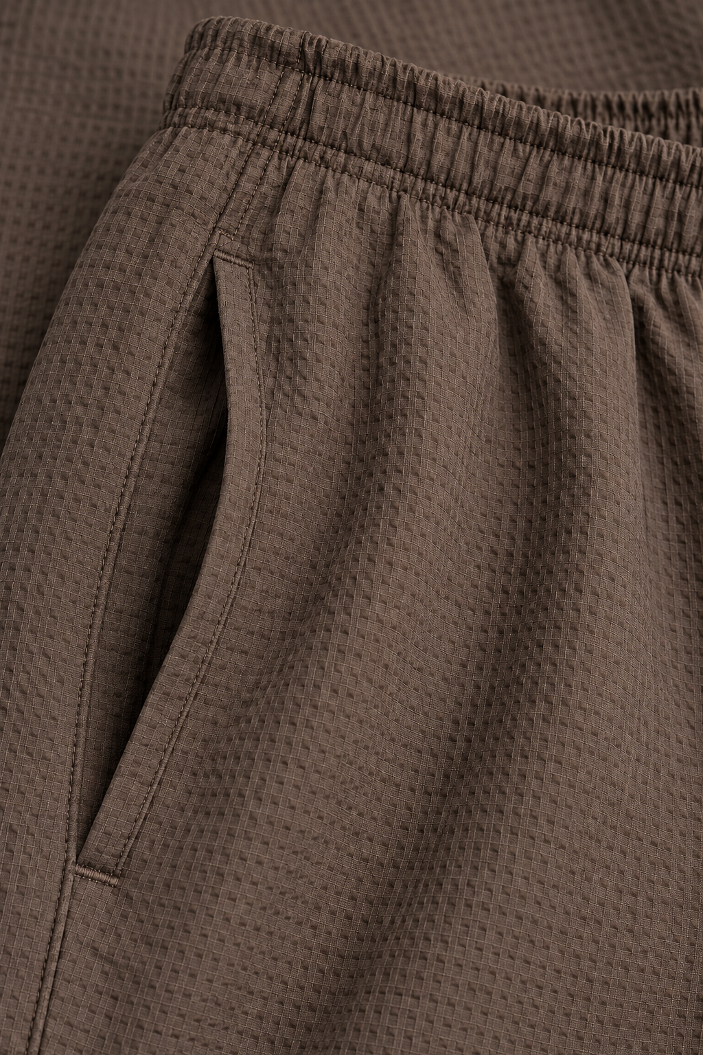 Men’s Espresso Seersucker Knitted Lower – Regular Fit Textured Casual Trousers