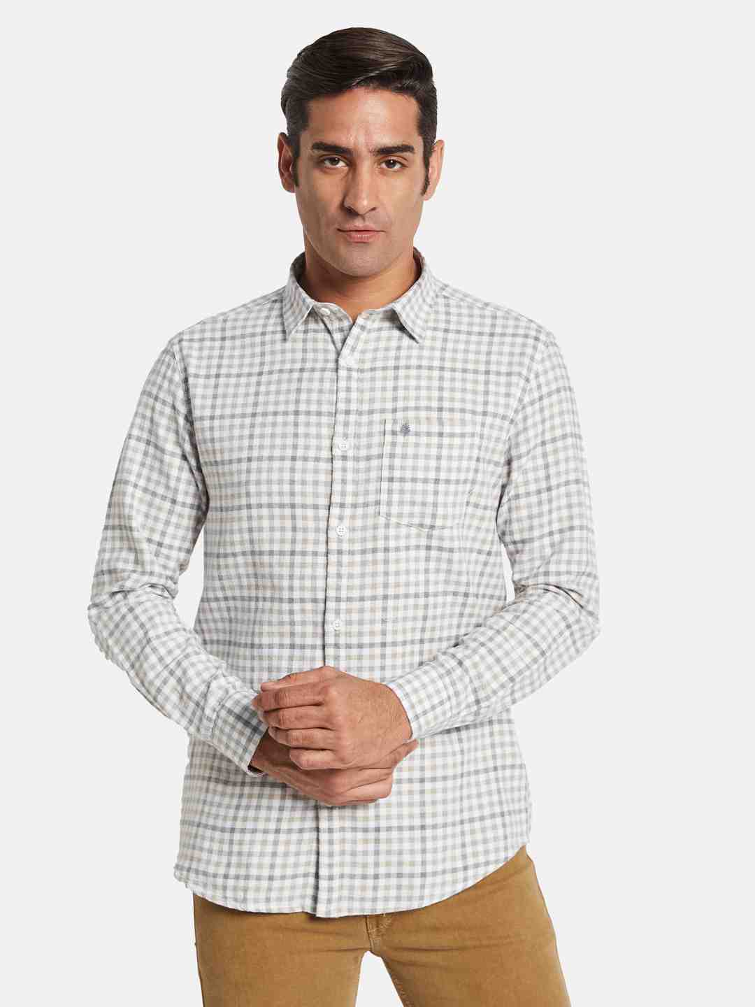 METTLE Men Opaque Checked Casual Shirt