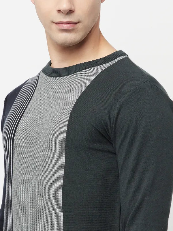 Men Mountain Green Sweaters