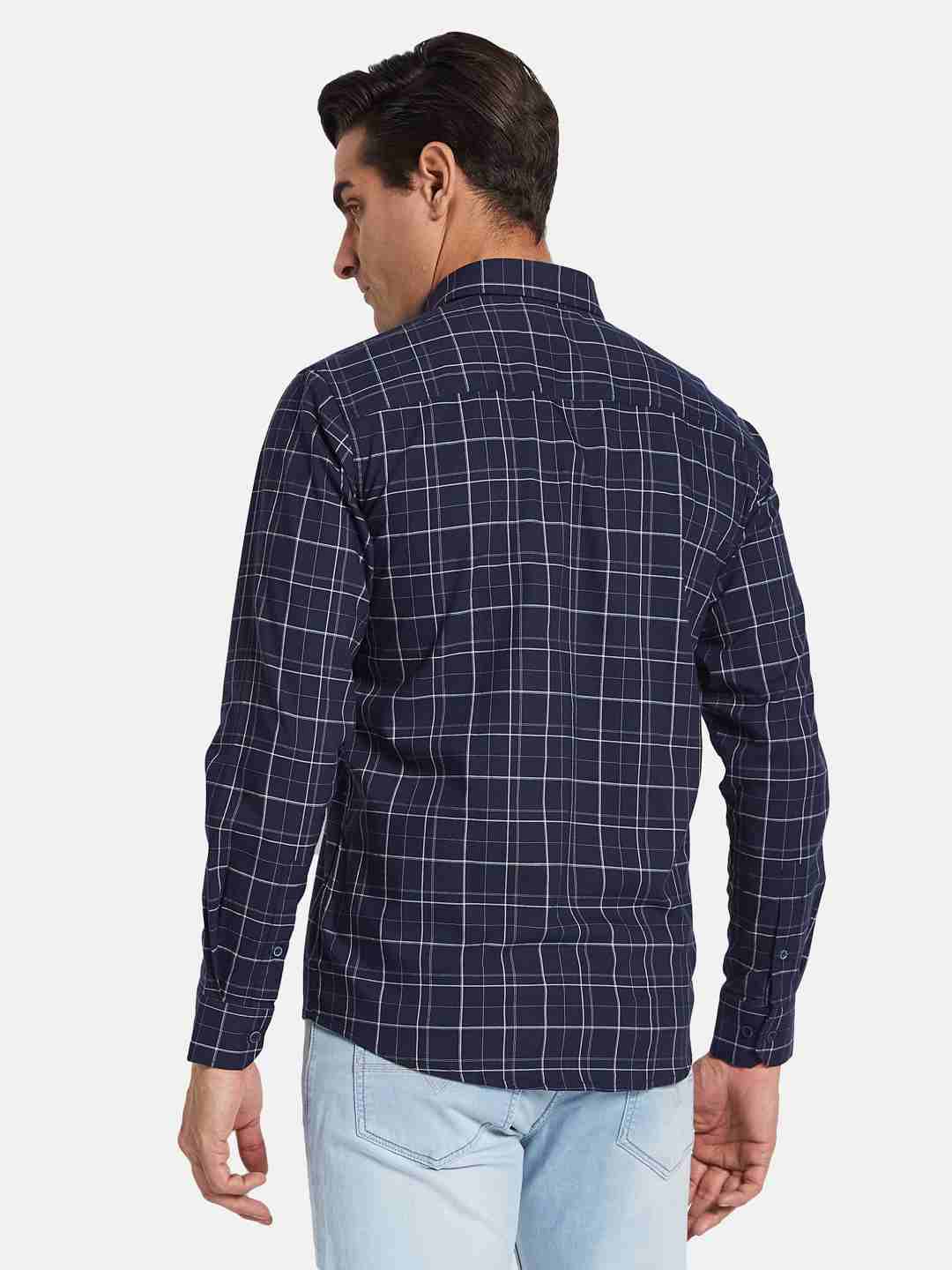 METTLE Men Opaque Checked Casual Shirt