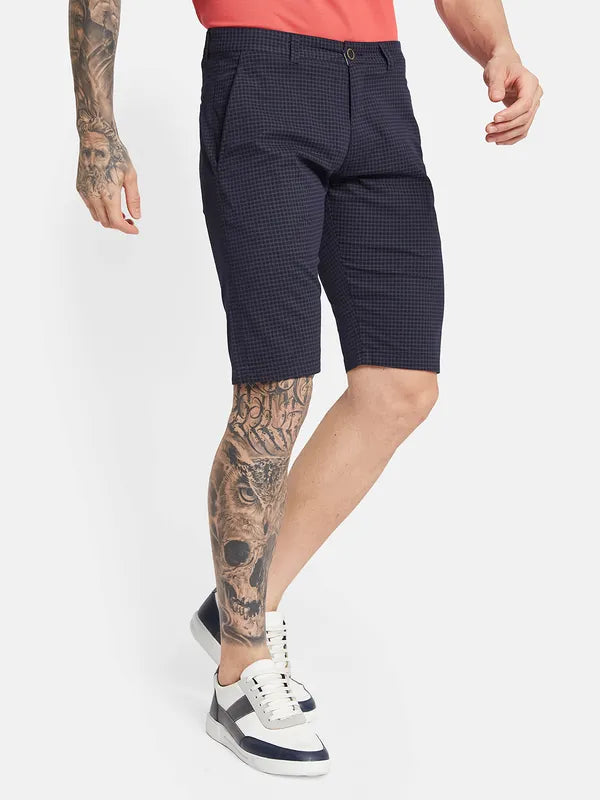 Octave Men Checked Mid-Rise Casual Chino Shorts