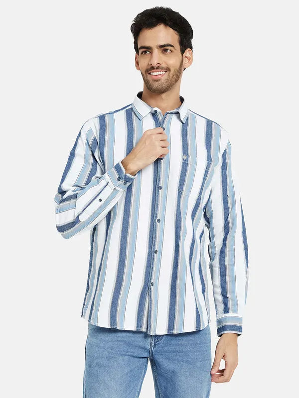 Mettle Men Blue Opaque Striped Casual Shirt