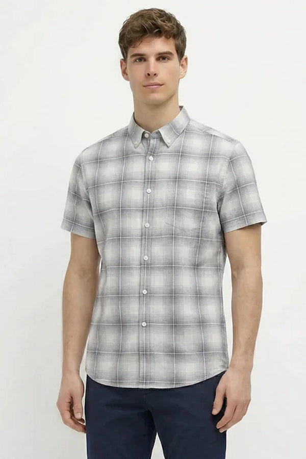 Men Checked Casual Shirt