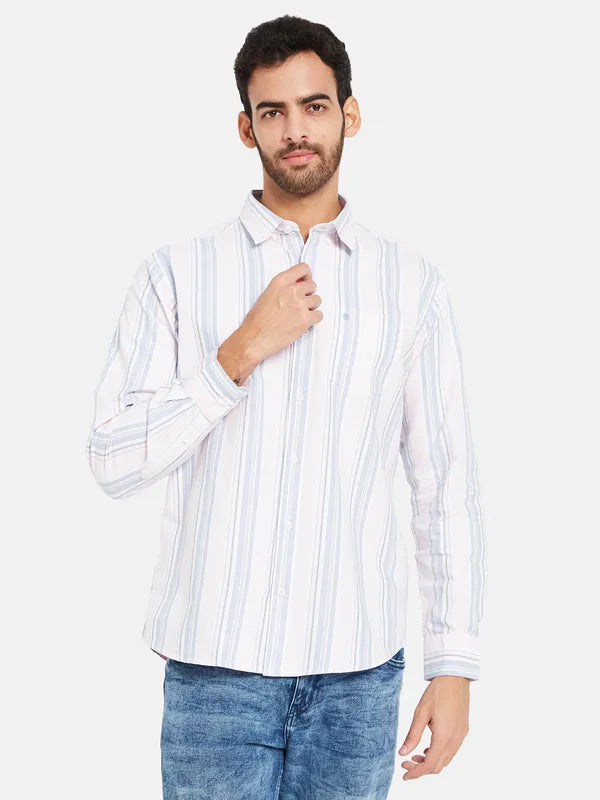 Mettle Men Pink Opaque Striped Casual Shirt