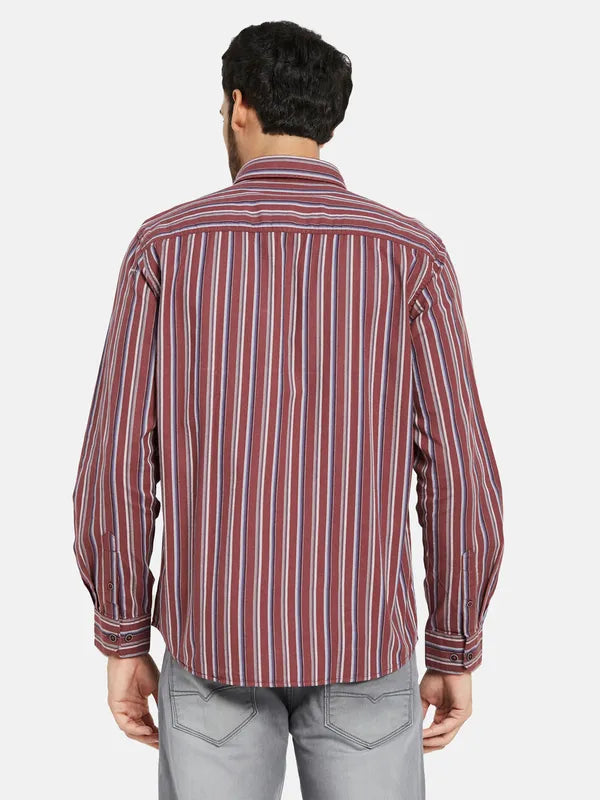 Mettle Men Maroon Opaque Striped Casual Shirt