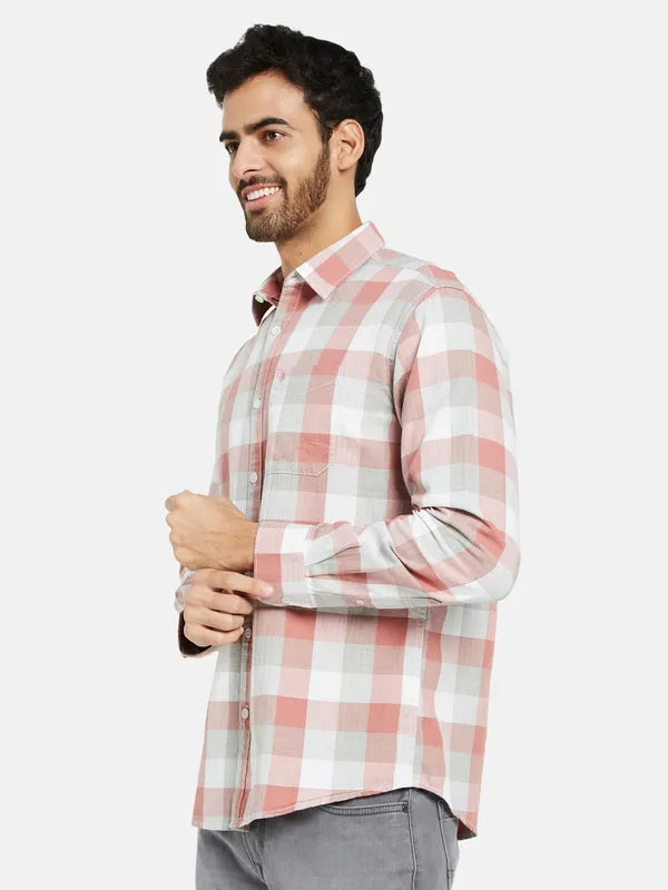 Mettle Men Coral Opaque Checked Casual Shirt