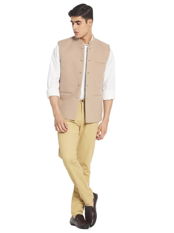 Mettle Men Solid Woven Waistcoat