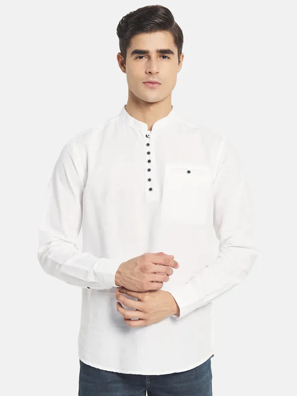 Mettle Men White Solid Casual Shirt