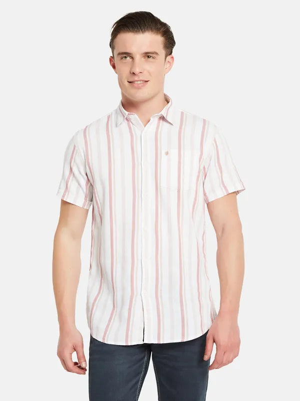 Mettle Vertical Striped Spread Collar Cotton Casual Shirt