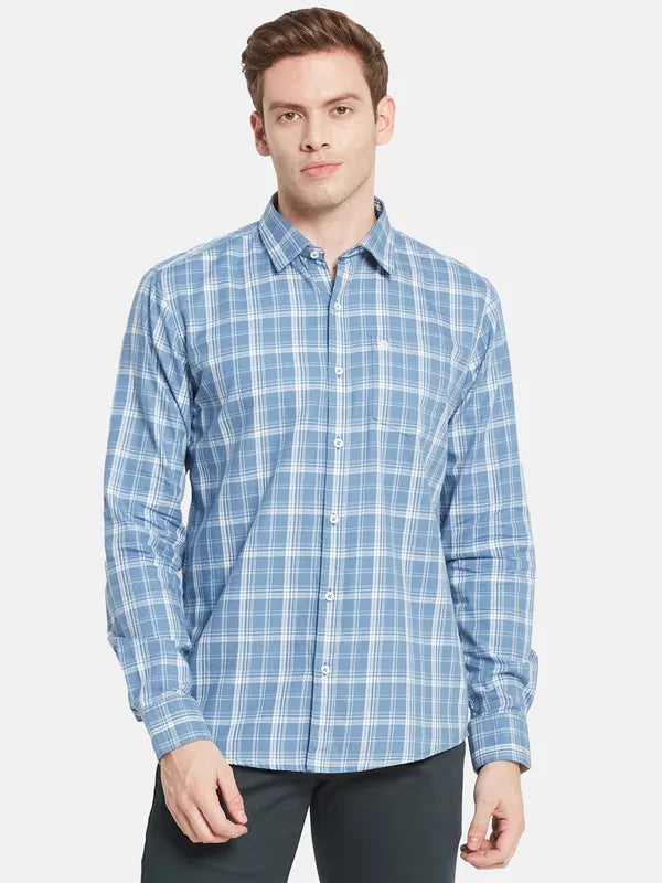 Men Blue Checked Casual Shirt