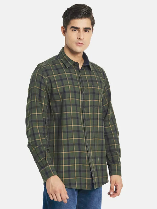 Mettle Men Olive Green Tartan Checks Cotton Casual Shirt