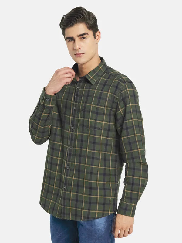 Mettle Men Olive Green Tartan Checks Cotton Casual Shirt