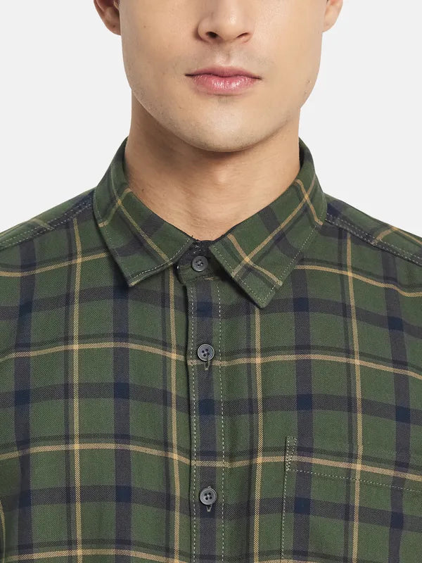 Mettle Men Olive Green Tartan Checks Cotton Casual Shirt